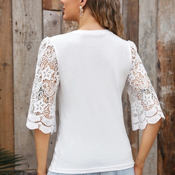 Cute maternity top - Picture 2 of 3